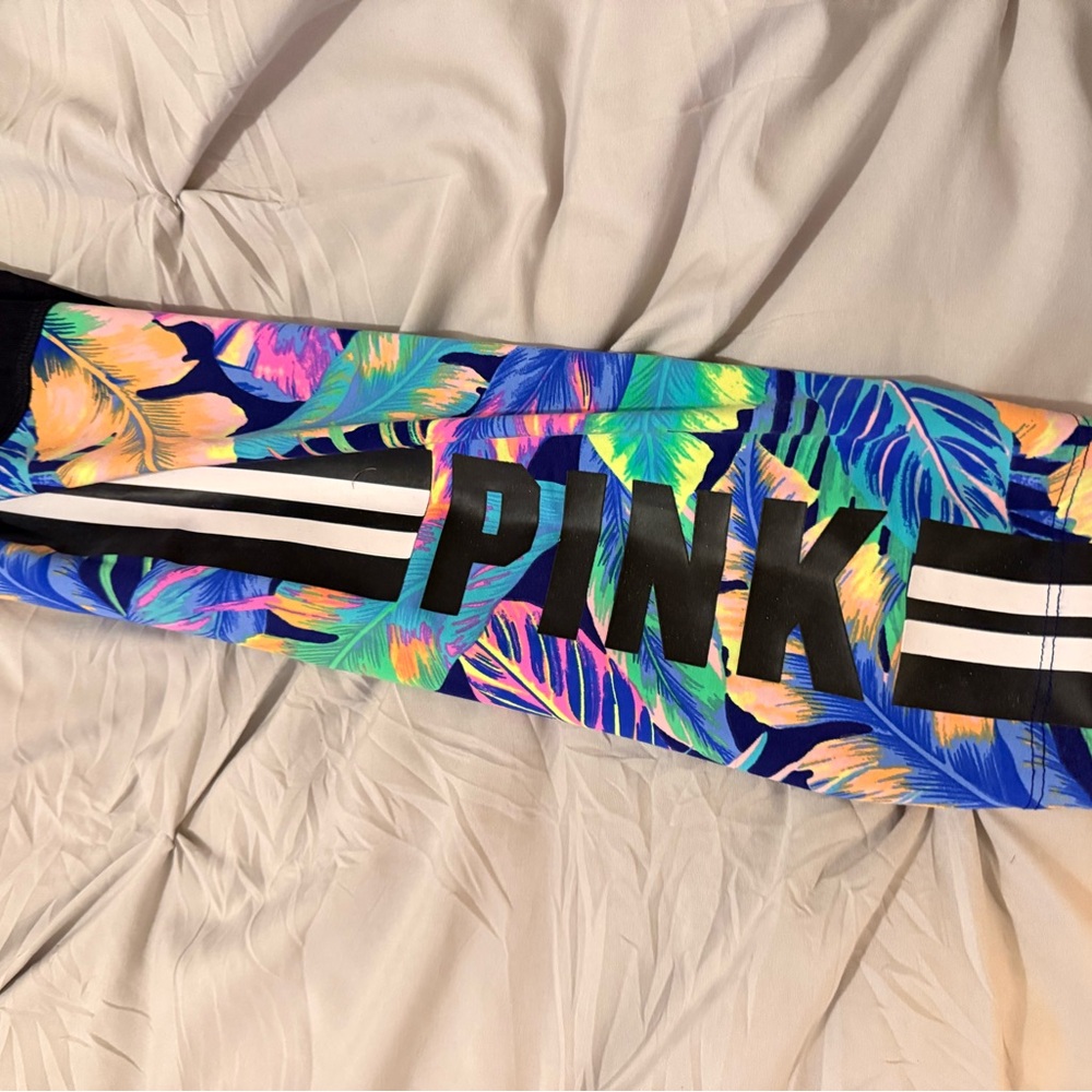 Victoria's Secret Pink Colorful Tropical Leggings L